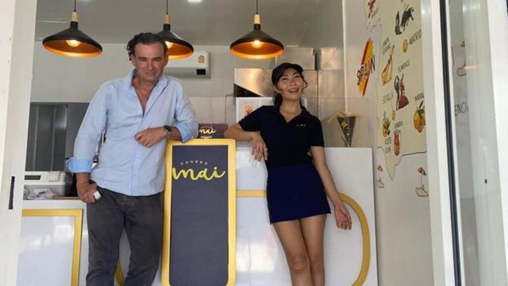Ya podemos comer churros en Tailandia gracias a Javier Arce el español que ha abierto Churro Mai.