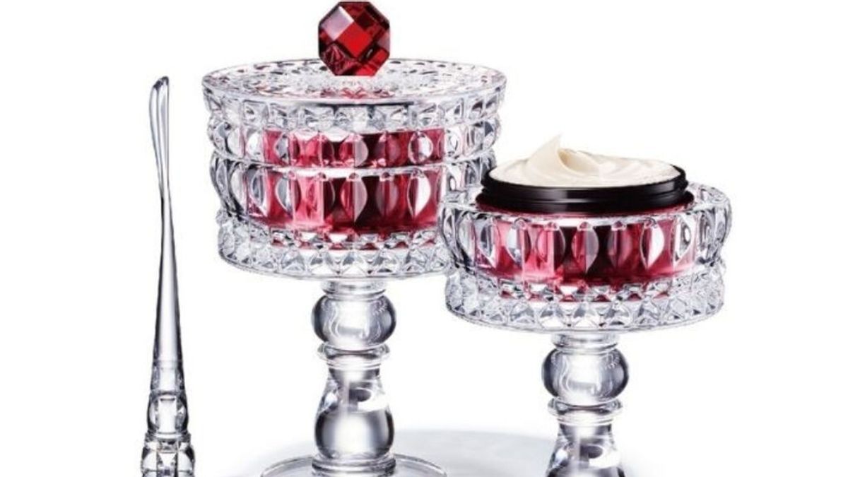 Decorté, Marcel Wanders y Baccarat se alían para crear la crema 'antiedad' más lujosa por 4.800 euros Decorté, Marcel Wanders y Baccarat se alían para crear la crema 'antiedad' más lujosa por 4.800 euros