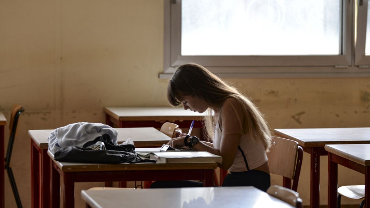 Dentro de 29 años estudiarán 800.000 alumnos menos en España pero se invertirá más en ellos Dentro de 29 años estudiarán 800.000 alumnos menos en España pero se invertirá más en ellos