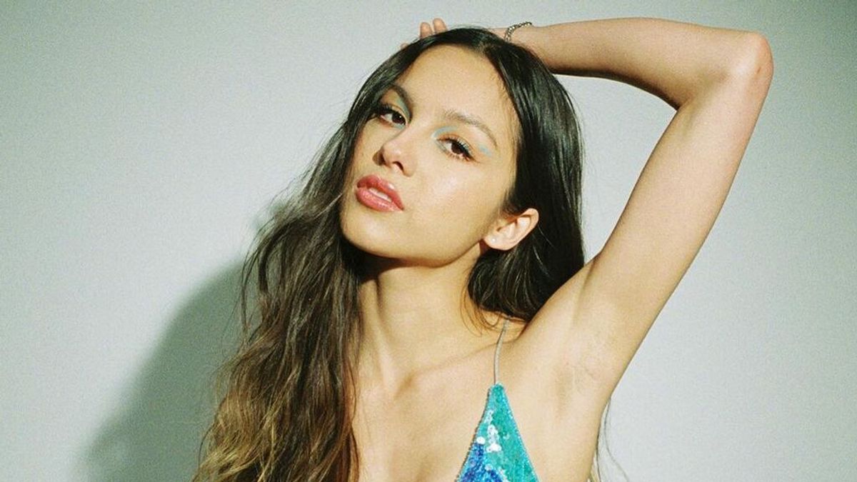 Fan de Taylor Swift, 'chica Disney' y con un disco en el mercado: así es Olivia Rodrigo, la cantante del momento