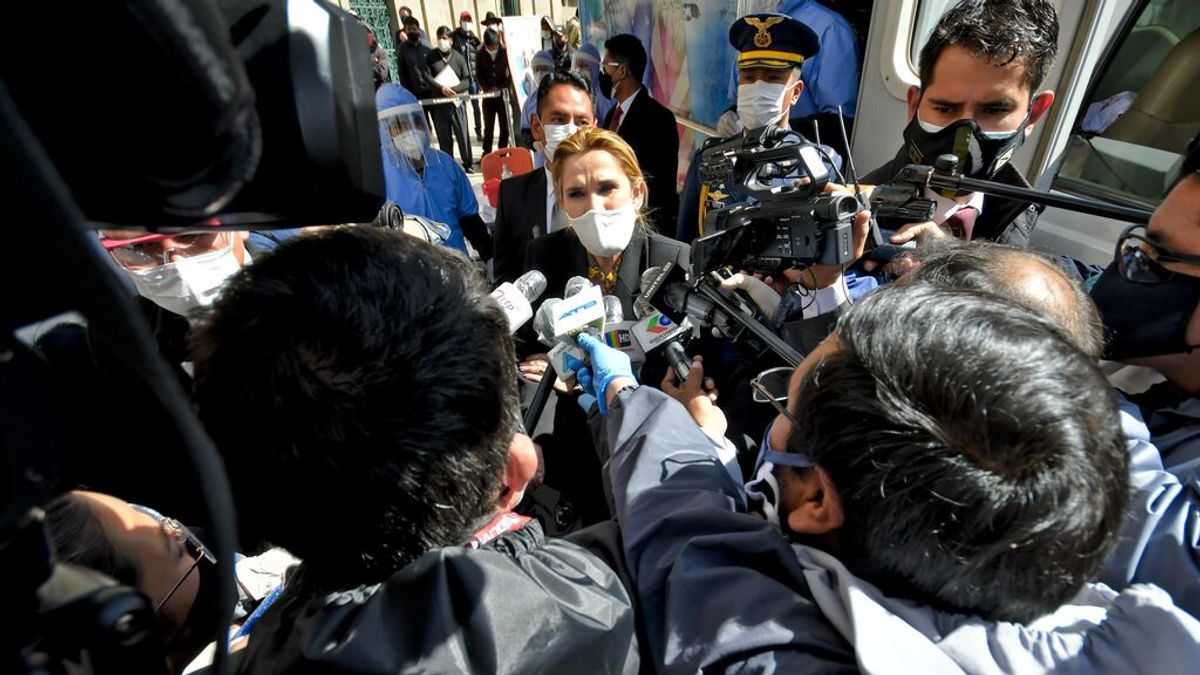 Bolivia amplía las acusaciones contra la expresidenta interina Jeanine Áñez por "golpe de Estado" Bolivia amplía las acusaciones contra la expresidenta interina Jeanine Áñez por "golpe de Estado"