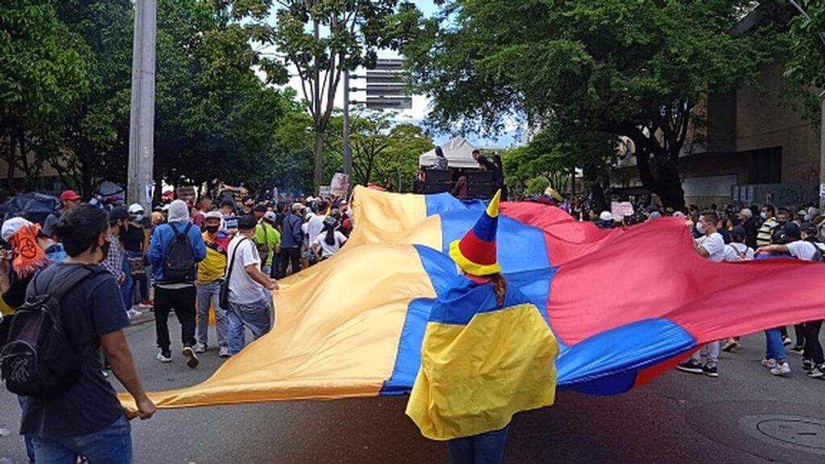 El Comité del Paro Nacional anuncia nuevas protestas pese al diálogo con el Gobierno colombiano El Comité del Paro Nacional anuncia nuevas protestas pese al diálogo con el Gobierno colombiano