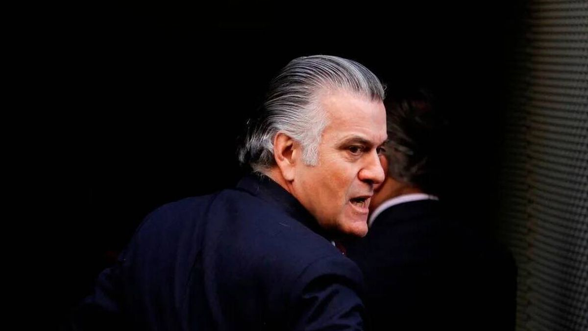 Bárcenas sale de permiso, después de sufrir reacción tras ser vacunado con Janssen Bárcenas sale de permiso, después de sufrir reacción tras ser vacunado con Janssen