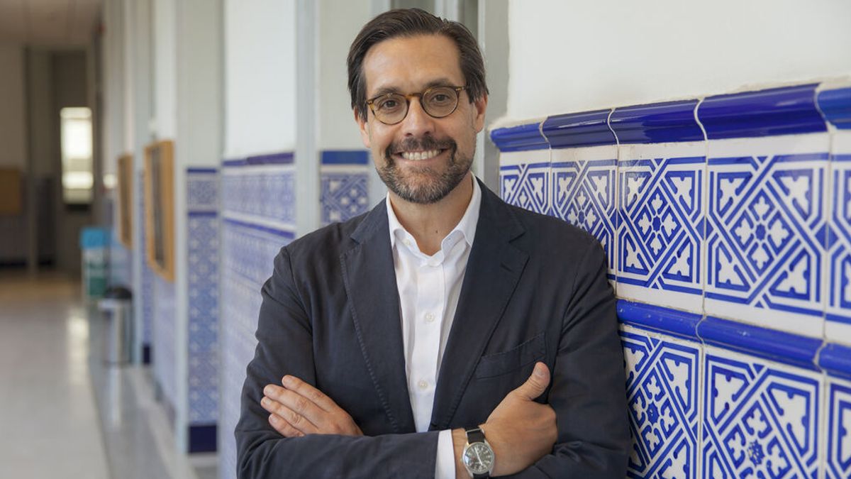 El presidente del Comité de Bioética: "El consentimiento no es un instrumento de exención de responsabilidad" El presidente del Comité de Bioética: "El consentimiento no es un instrumento de exención de responsabilidad"