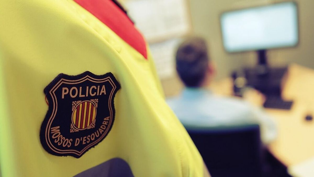 Investigan a un hombre en Cataluña por enaltecer los ataques de los terroristas Breivik y Tarrant Investigan a un hombre en Cataluña por enaltecer los ataques de los terroristas Breivik y Tarrant