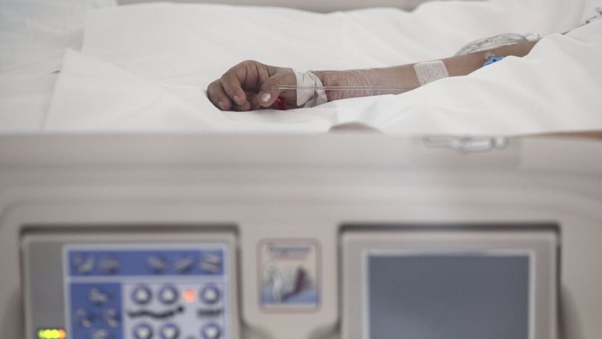Madrid notifica 1.258 casos nuevos y 14 fallecidos más Madrid notifica 1.258 casos nuevos y 14 fallecidos más