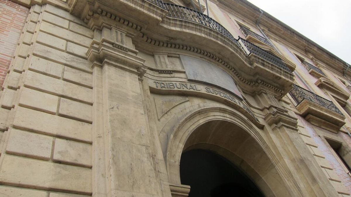 El TSJCV autoriza las medidas propuestas por la Comunitat Valenciana, entre ellas el toque de queda a la 01.00h El TSJCV autoriza las medidas propuestas por la Comunitat Valenciana, entre ellas el toque de queda a la 01.00h