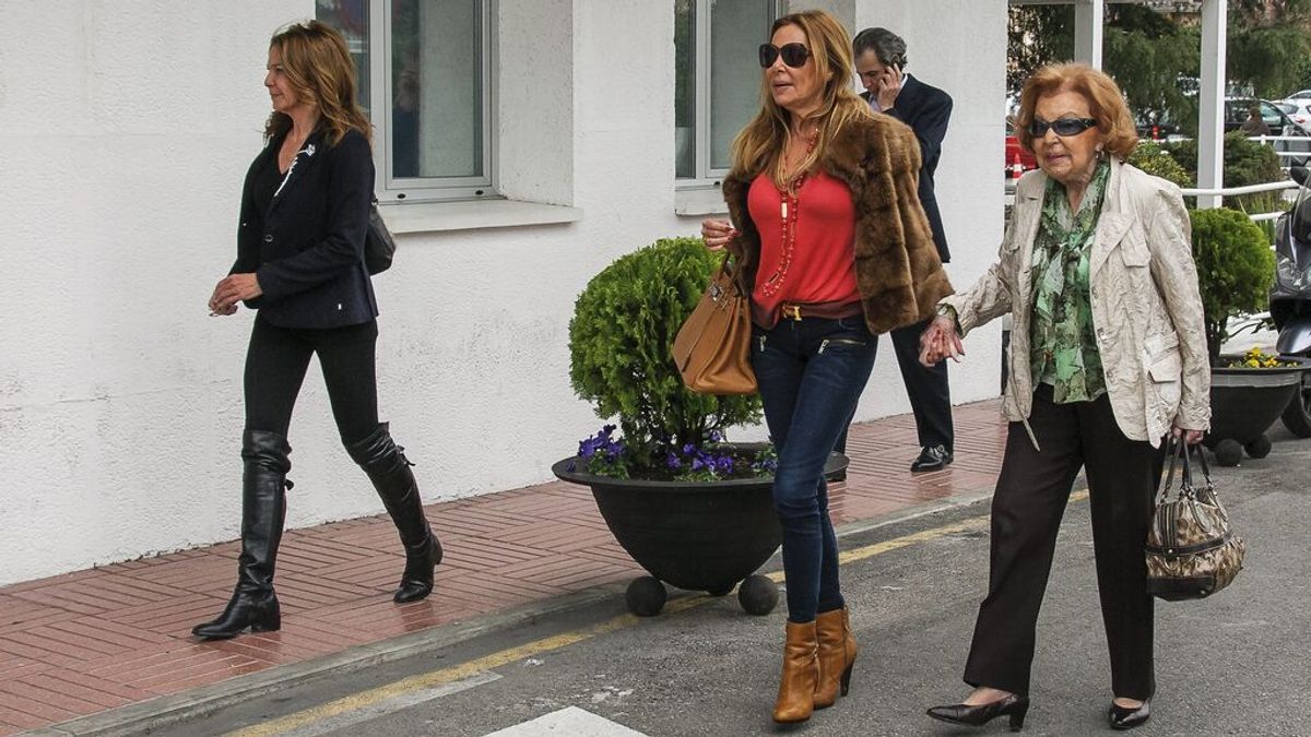 Muere la madre de Ana Obregón un año después de la pérdida de su hijo Aless Muere la madre de Ana Obregón un año después de la pérdida de su hijo Aless