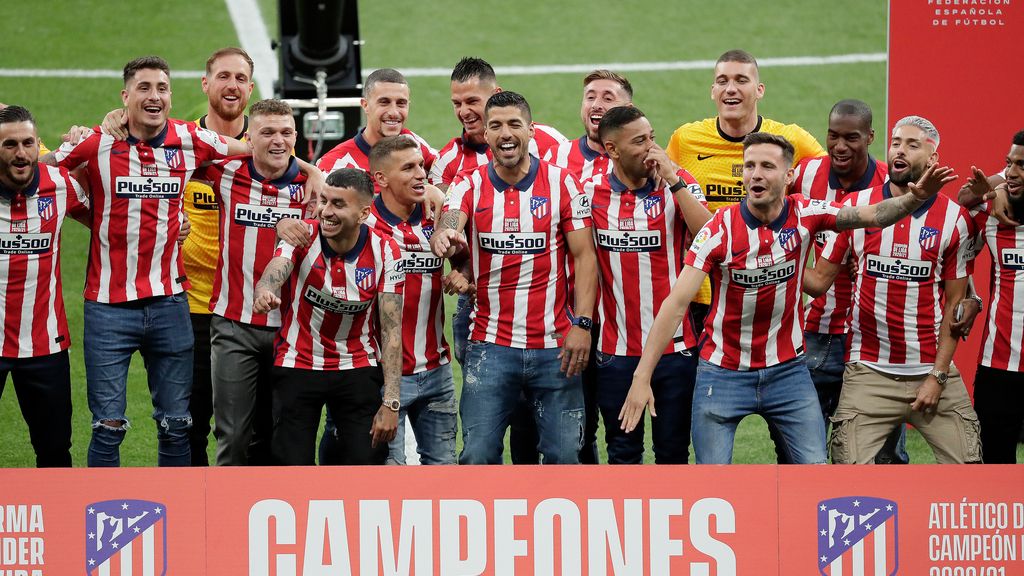 La plantilla del Atlético de Madrid celebra haber ganado la Liga