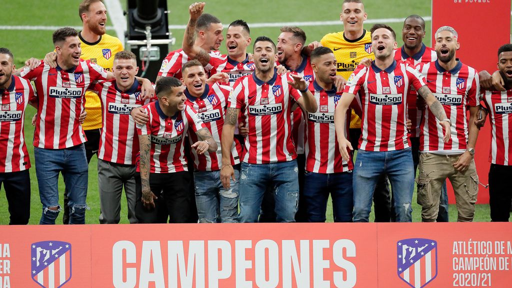 La plantilla del Atlético de Madrid celebra haber ganado la Liga