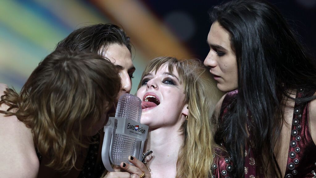 Maneskin, celebrando su triunfo en Eurovisión