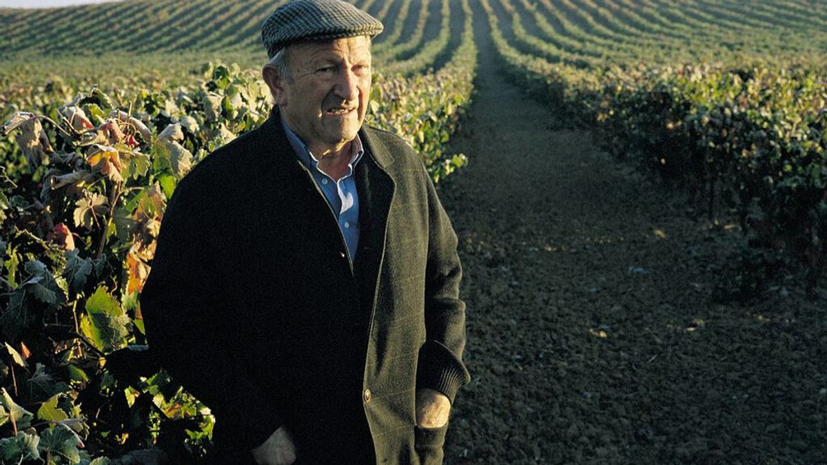 Muere el bodeguero Alejandro Fernández, impulsor de la DO Ribera de Duero, a los 88 años Muere el bodeguero Alejandro Fernández, impulsor de la DO Ribera de Duero, a los 88 años