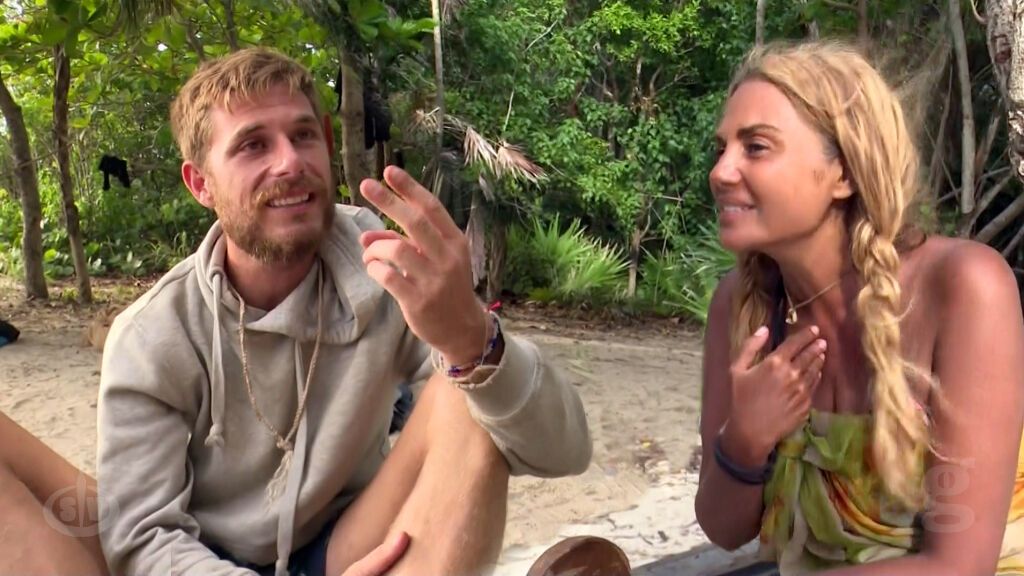 Sylvia intenta comprar a Tom con un caramelo