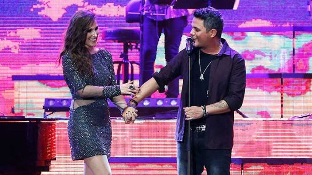En sus comienzos, Alejandro Sanz fue su padrino musical.