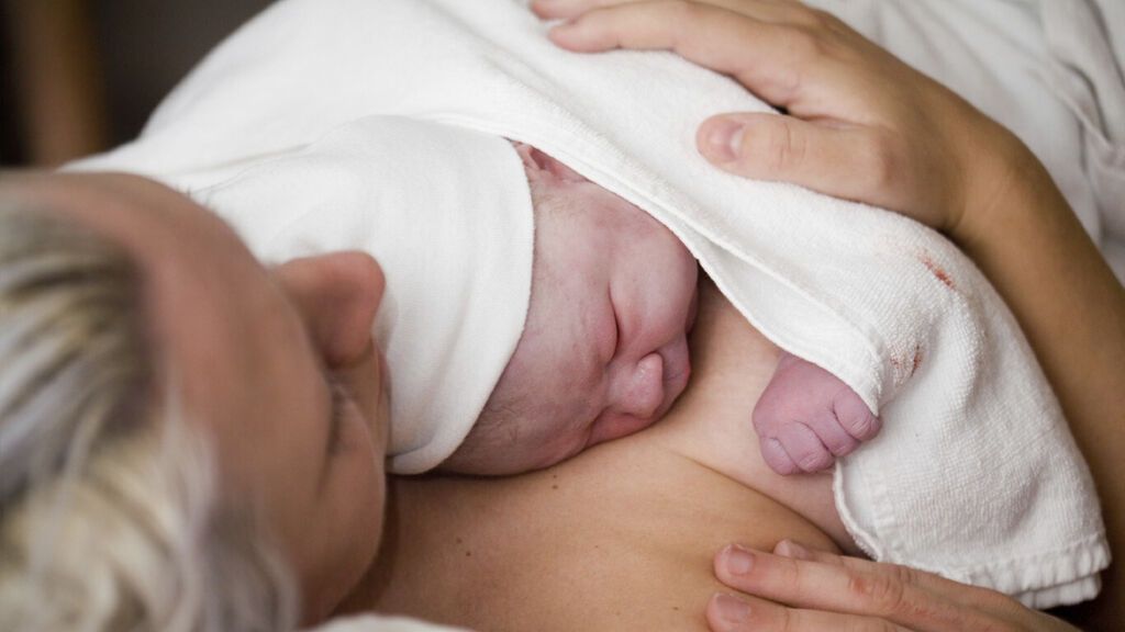 ¿Cuántos días faltan para el parto cuando el bebé está ya encajado? Cómo saber si el pequeño está listo para salir.