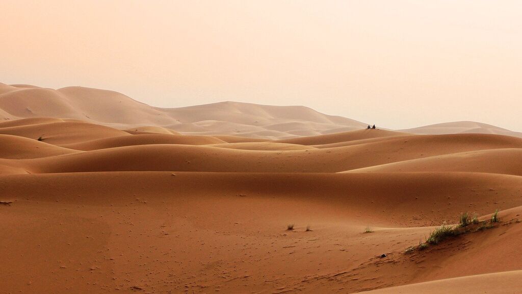desert-2435404_1920