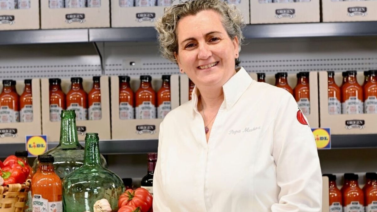 Lidl se alía con la chef Pepa Muñoz para elaborar un gazpacho de tomate rosa Lidl se alía con la chef Pepa Muñoz para elaborar un gazpacho de tomate rosa