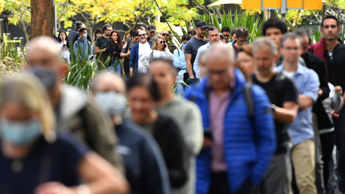 España plantea una vacunación masiva de terceras dosis para 2022 con vacunas de ARN mensajero España plantea una vacunación masiva de terceras dosis para 2022 con vacunas de ARN mensajero
