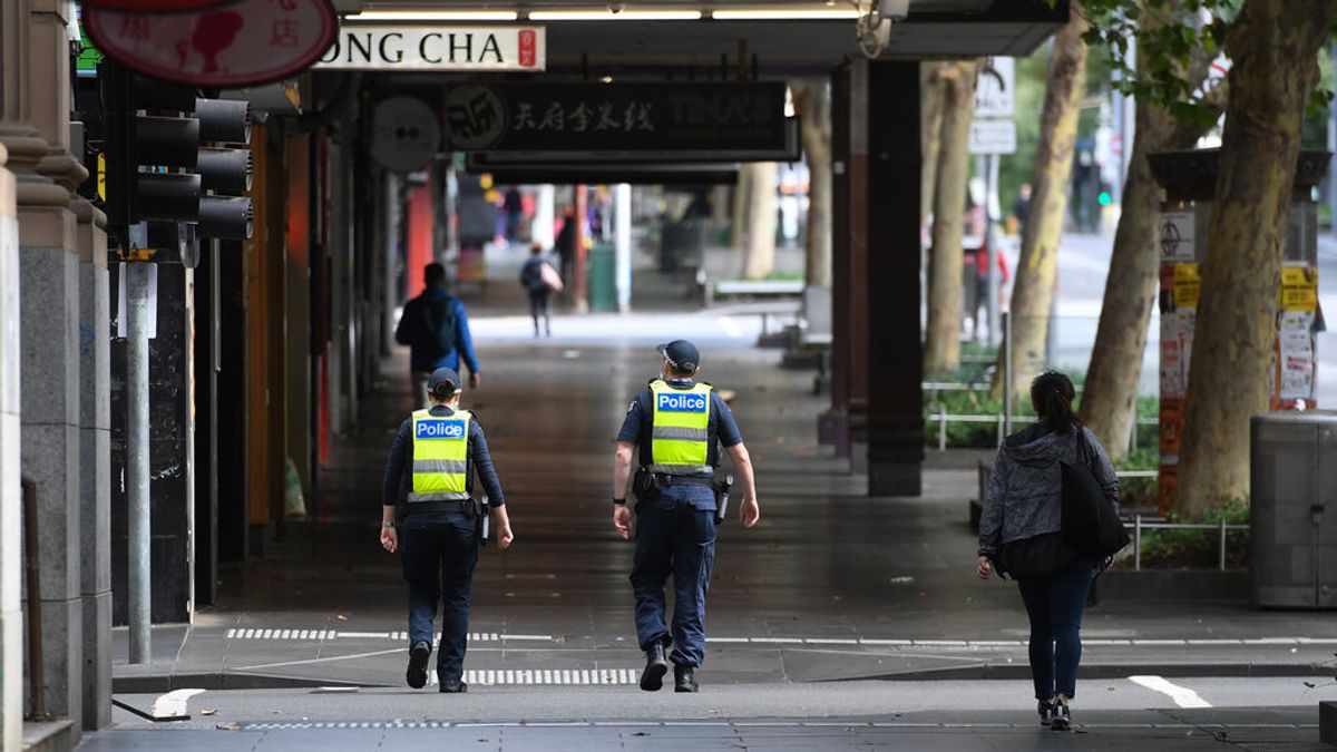 Australia confina a su segundo estado más poblado por un brote de covid-19 Australia confina a su segundo estado más poblado por un brote de covid-19