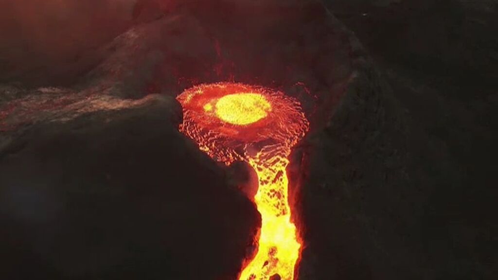 Las imágenes más espectaculares del volcán islandés tras meses en erupción