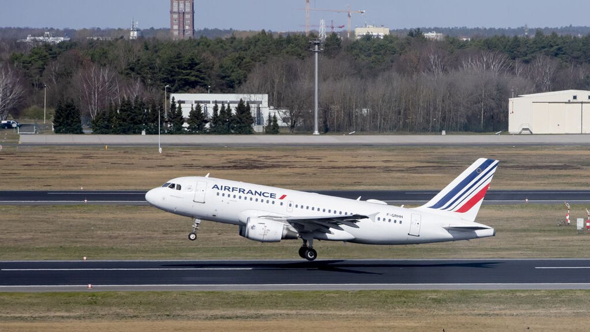 Rusia veta vuelos de la UE en apoyo a Bielorrusia tras el desvío del avión de Ryanair Rusia veta vuelos de la UE en apoyo a Bielorrusia tras el desvío del avión de Ryanair