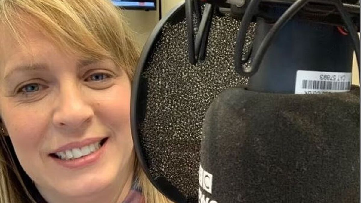 Muere Lisa Show,  presentadora de la BBC a los 44 años y su familia lo achaca a la vacuna de AstraZeneca
