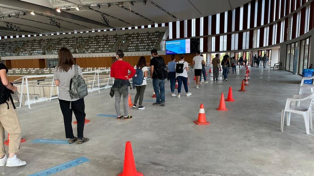 Mayoría aplastante de AstraZeneca a la hora de elegir segunda dosis en Tarragona Mayoría aplastante de AstraZeneca a la hora de elegir segunda dosis en Tarragona
