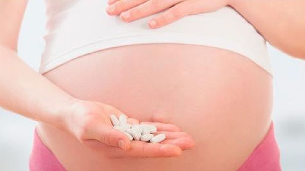 El paracetamol durante el embarazo puede aumentar el riesgo de TDAH o autismo en el bebé