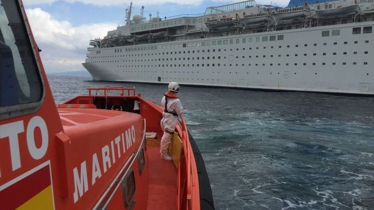 Sindicatos exigen a Cataluña vacunar a Salvamento Marítimo, "la única comunidad que no lo ha hecho" Sindicatos exigen a Cataluña vacunar a Salvamento Marítimo, "la única comunidad que no lo ha hecho"