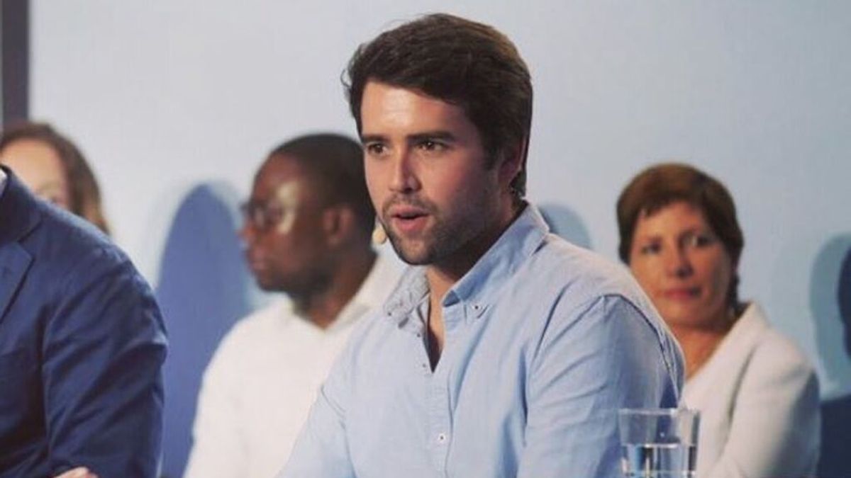PP de Álava denuncia la agresión a su vicesecretario de Comunicación en Vitoria PP de Álava denuncia la agresión a su vicesecretario de Comunicación en Vitoria