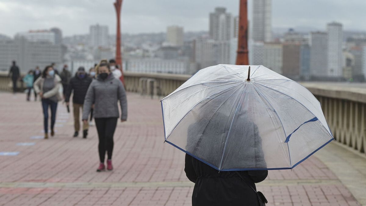 Las lluvias y tormentas tendrán en aviso este lunes a Asturias, Cantabria, Castilla y León y Galicia Las lluvias y tormentas tendrán en aviso este lunes a Asturias, Cantabria, Castilla y León y Galicia