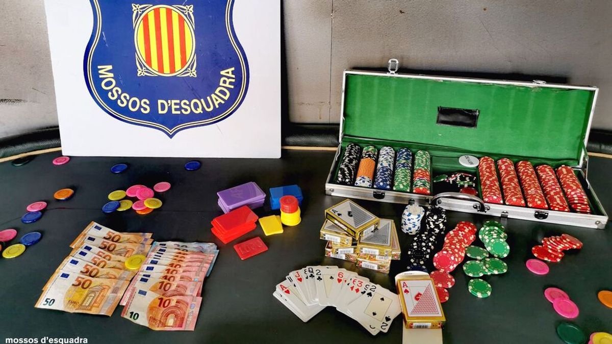 Mossos desmantelan una partida ilegal de poker Mossos desmantelan una partida ilegal de poker