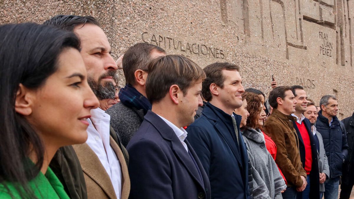 Casado comienza el deshielo con Vox y ya no le da miedo la foto de Colón Casado comienza el deshielo con Vox y ya no le da miedo la foto de Colón