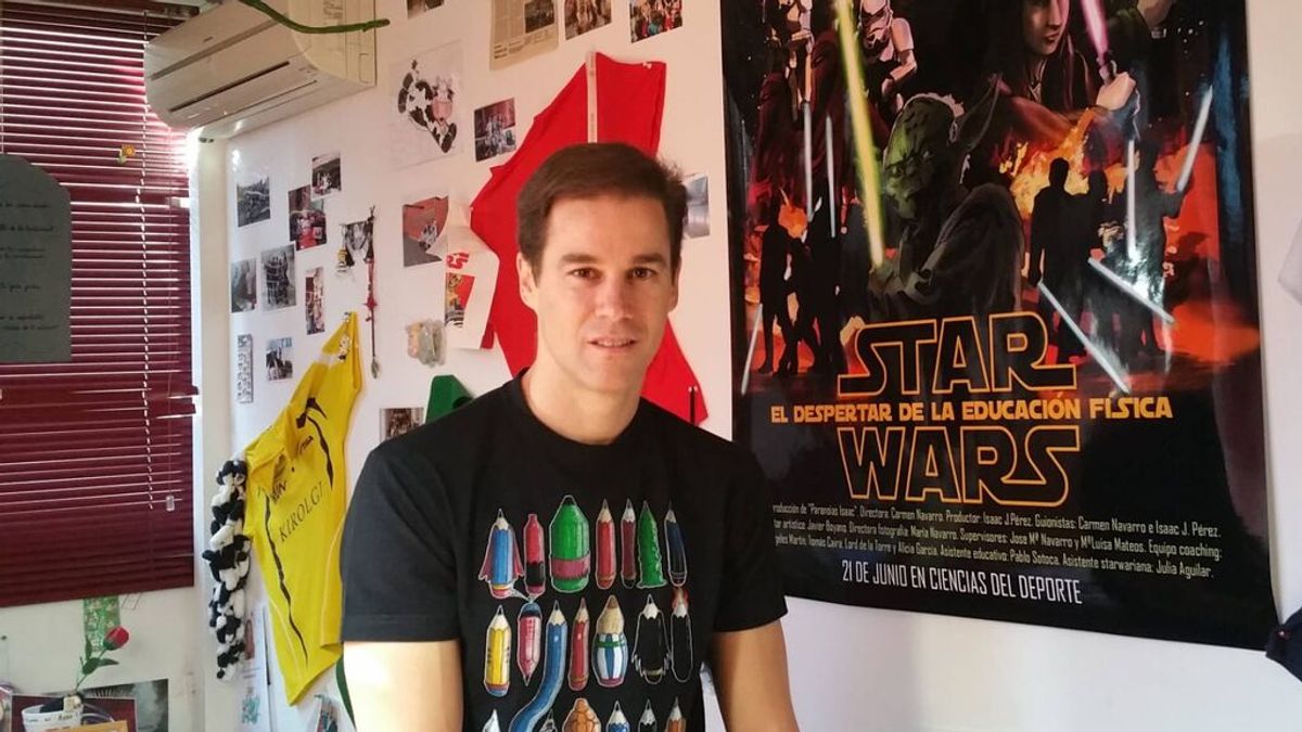 Isaac Pérez, el profe de Educación Física que motiva a sus alumnos con Netflix y HBO: “La ficción tiene un gran potencial” Isaac Pérez, el profe de Educación Física que motiva a sus alumnos con Netflix y HBO: “La ficción tiene un gran potencial”