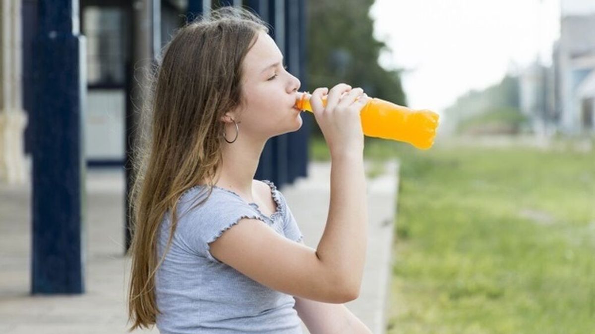 Consumo alerta: 3 de cada 4 adolescentes consumen bebidas energéticas y pueden producir trastornos neurológicos Consumo alerta: 3 de cada 4 adolescentes consumen bebidas energéticas y pueden producir trastornos neurológicos