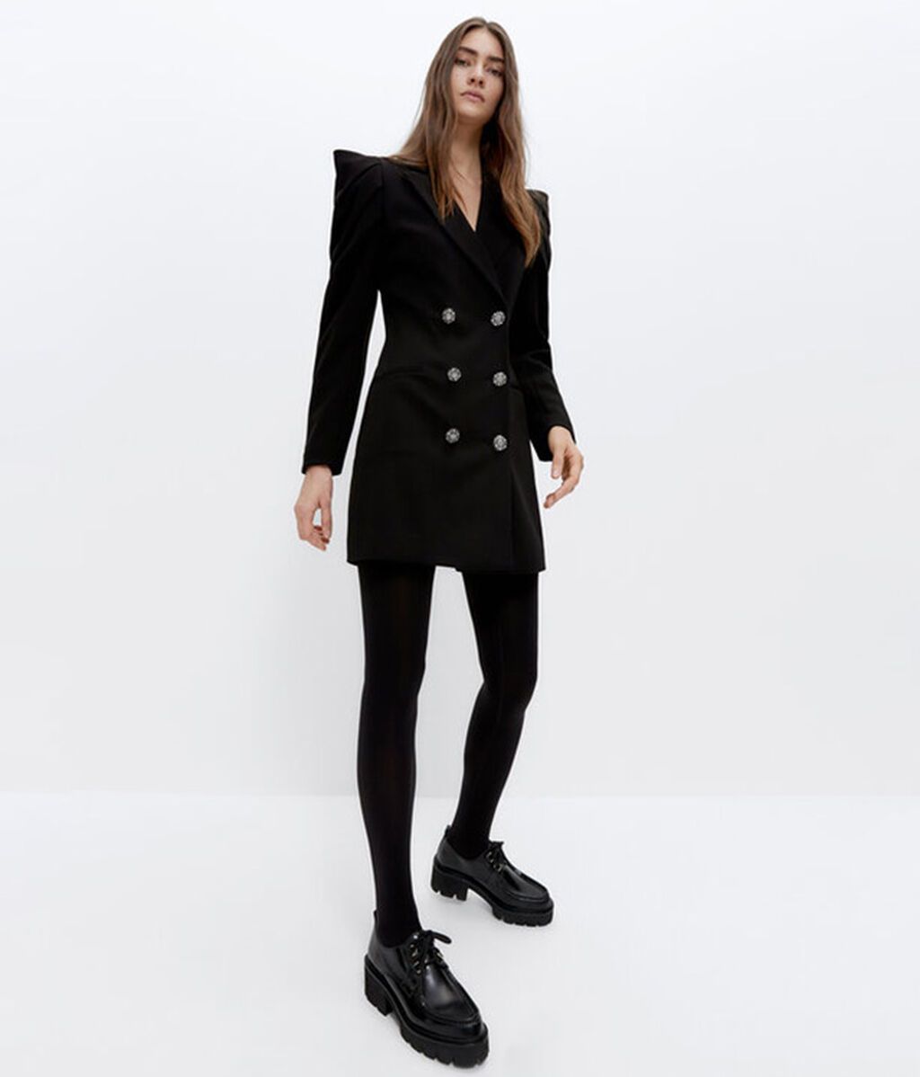 Vestido-chaqueta de Uterqüe