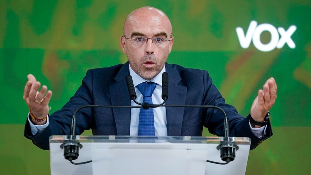 Vox dice que irá "en masa" a la manifestación contra los indultos y lamenta que el PP se preocupe por "la foto" Vox dice que irá "en masa" a la manifestación contra los indultos y lamenta que el PP se preocupe por "la foto"