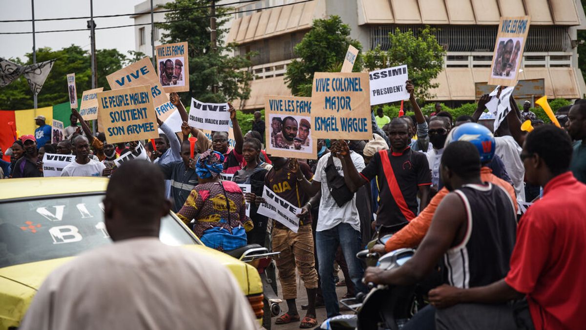 La Comunidad Económica de Estados de África Occidental suspende a Malí tras el golpe de Estado La Comunidad Económica de Estados de África Occidental suspende a Malí tras el golpe de Estado