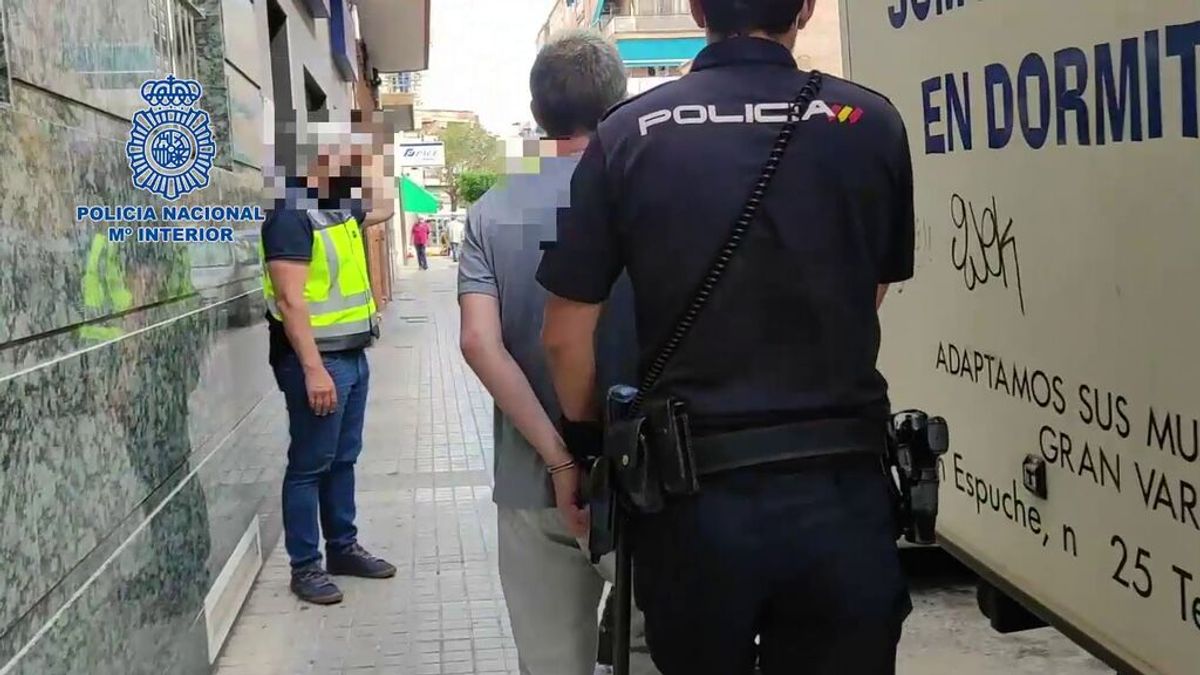 Detienen a tres personas que obligaban a prostituirse a una menor en Elche Detienen a tres personas que obligaban a prostituirse a una menor en Elche