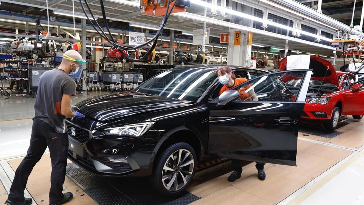 El sector manufacturero español crece al mayor ritmo desde 1998, según PMI El sector manufacturero español crece al mayor ritmo desde 1998, según PMI