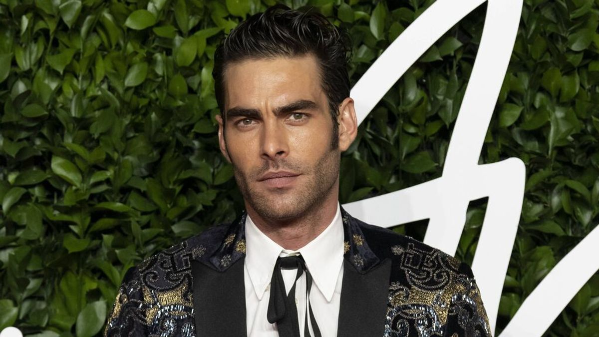 Jon Kortajarena muestra el antes y el después de su cuerpo tras el confinamiento: "Hambre, sudor y lágrimas"