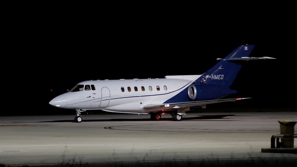 Ghali abandona España en un avión oficial argelino desde Pamplona