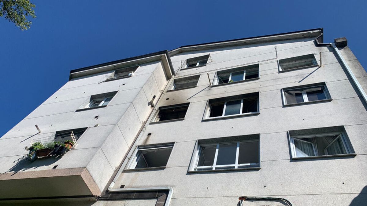 Muere una mujer en el incendio de un piso que iba a ser desahuciado y se investiga la participación del hijo Muere una mujer en el incendio de un piso que iba a ser desahuciado y se investiga la participación del hijo