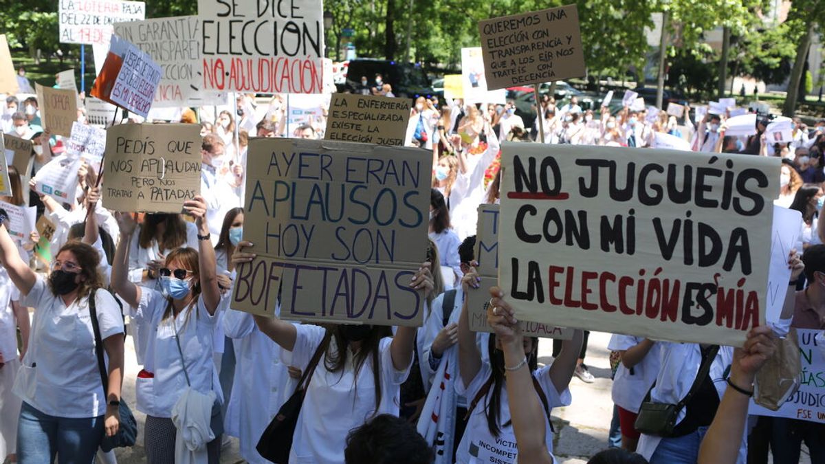 Reunión entre Sanidad y los MIR: "Está bien que reconozcan el error pero ya vamos mal y tarde" Reunión entre Sanidad y los MIR: "Está bien que reconozcan el error pero ya vamos mal y tarde"