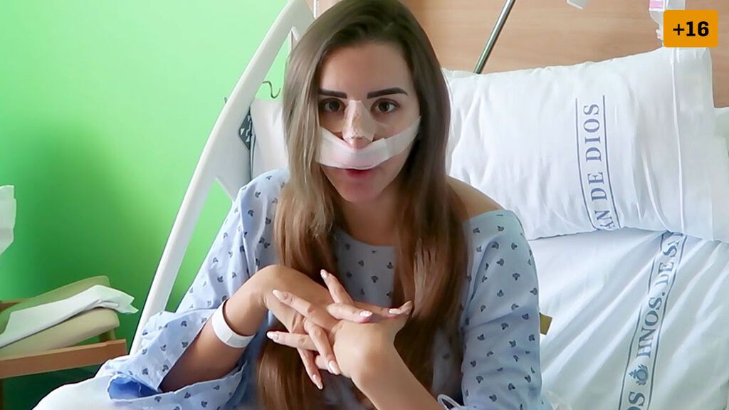 Marina García muestra el resultado de su nariz tras someterse a una rinoplastia (1/2)