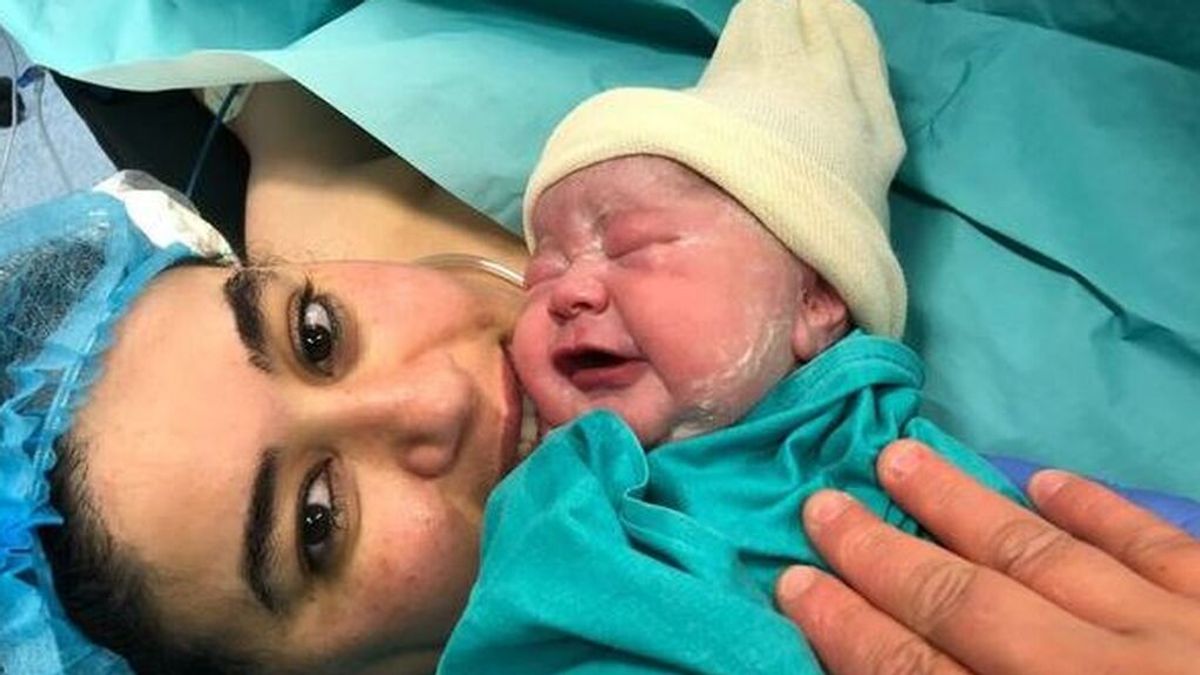 Una mujer da a luz un bebé sano en Castellón tras pasar 24 días ingresada en la UCI por covid