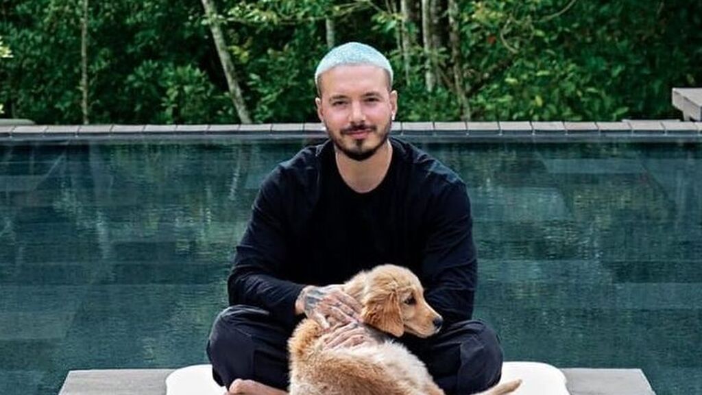 De estilo japonés, con un vestidor solo para zapatillas y rodeada de naturaleza: así es la mansión de J Balvin en Medellín