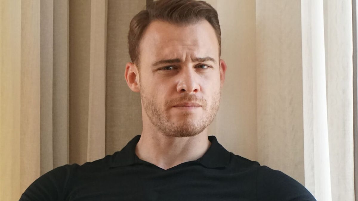 Kerem Bürsin, protagonista de 'Love is in the air' Kerem Bürsin, protagonista de 'Love is in the air'