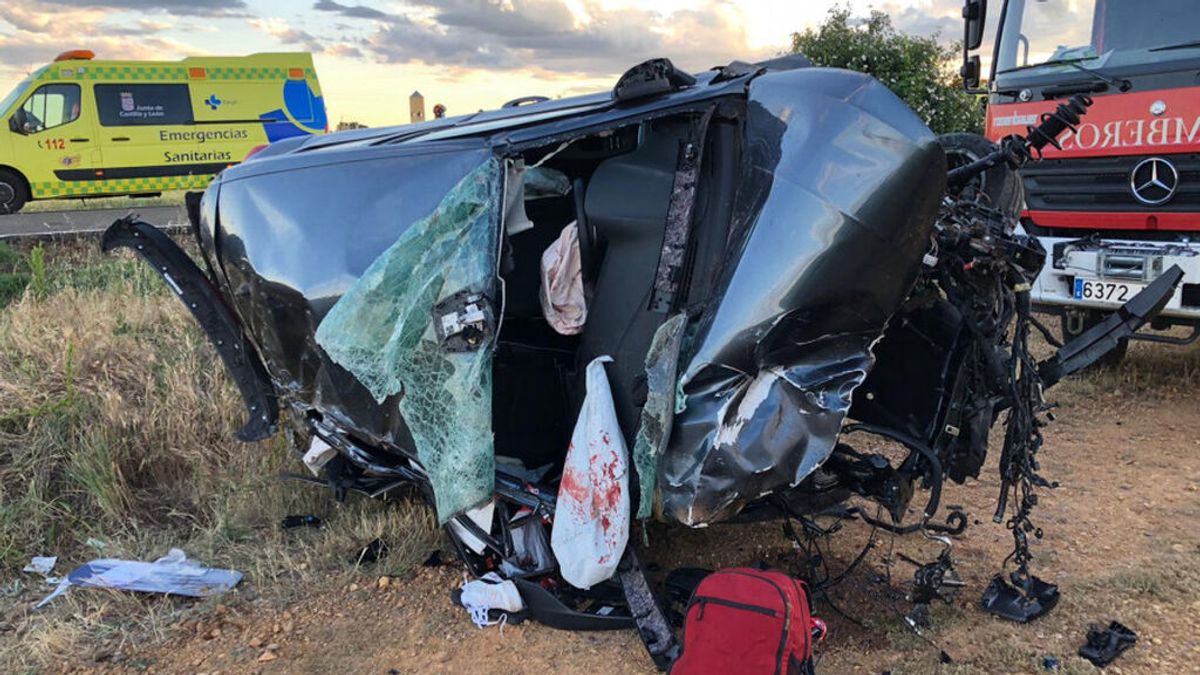 Cóctel explosivo en el accidente de León: el conductor se saltó un stop, dio positivo en alcohol y corría demasiado Cóctel explosivo en el accidente de León: el conductor se saltó un stop, dio positivo en alcohol y corría demasiado