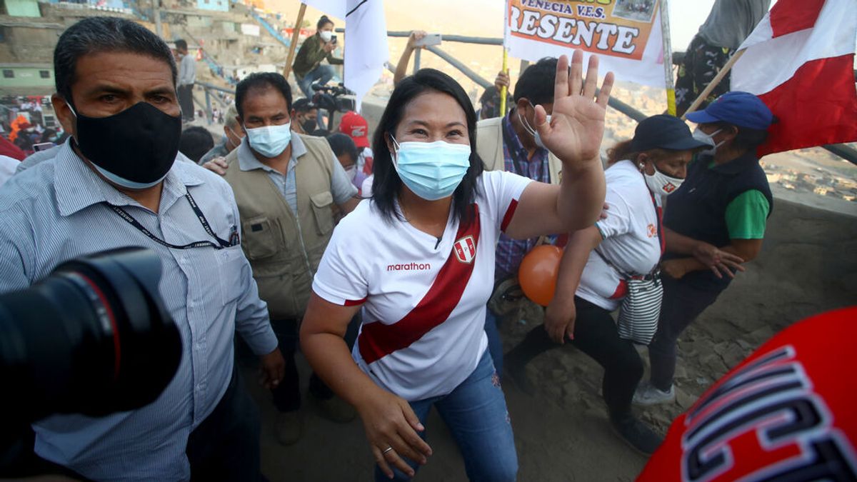 La conservadora Keiko Fujimori llega al poder en Perú marcando distancias con su padre La conservadora Keiko Fujimori llega al poder en Perú marcando distancias con su padre